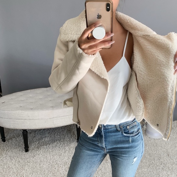 🎃LAST➖CAROLINE in Cream - Picture 4 of 5